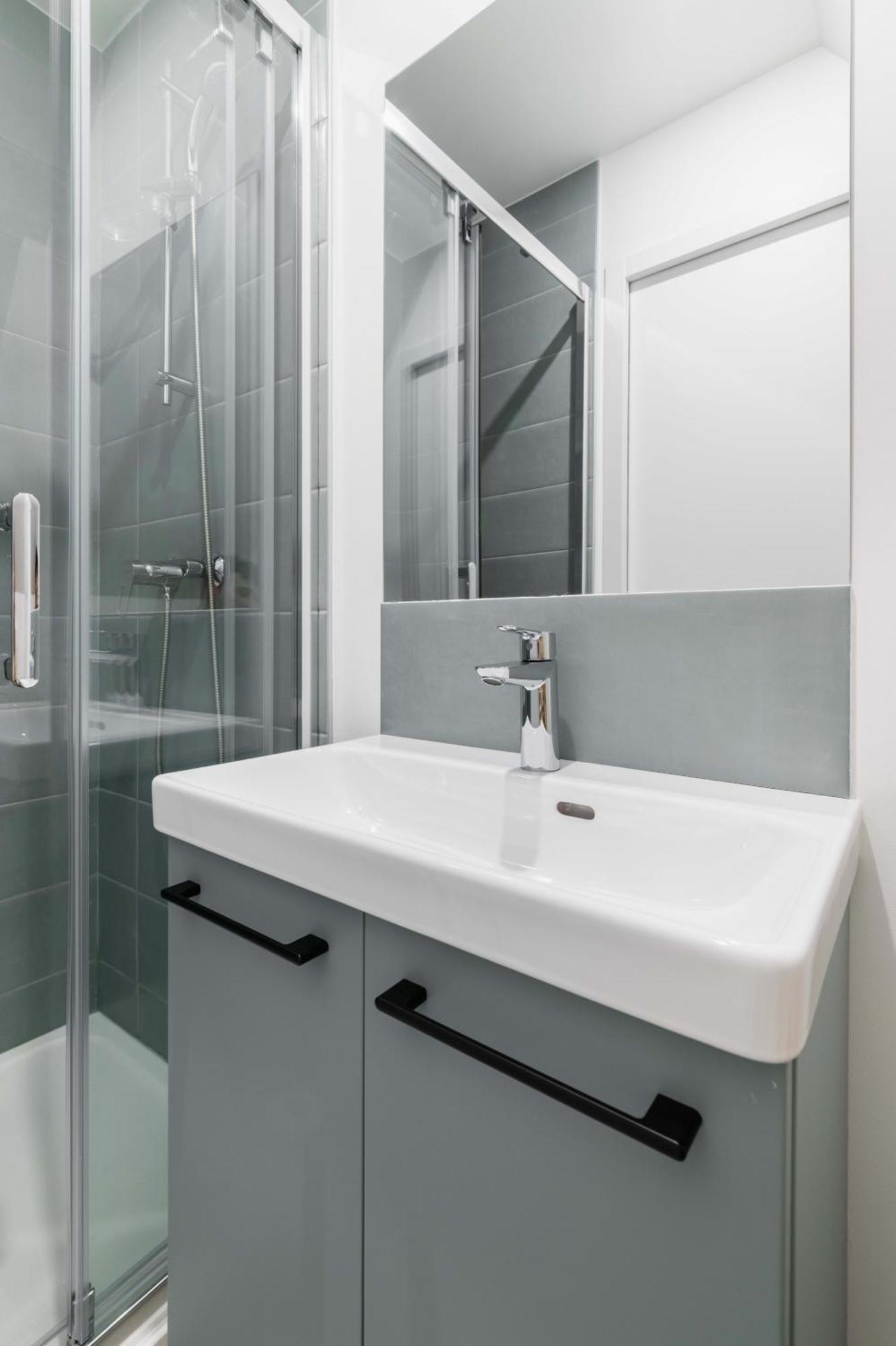 2 Pieces Refait A Neuf Dernier Etage - Paris 19 - 4P - Flat-Guest公寓 外观 照片
